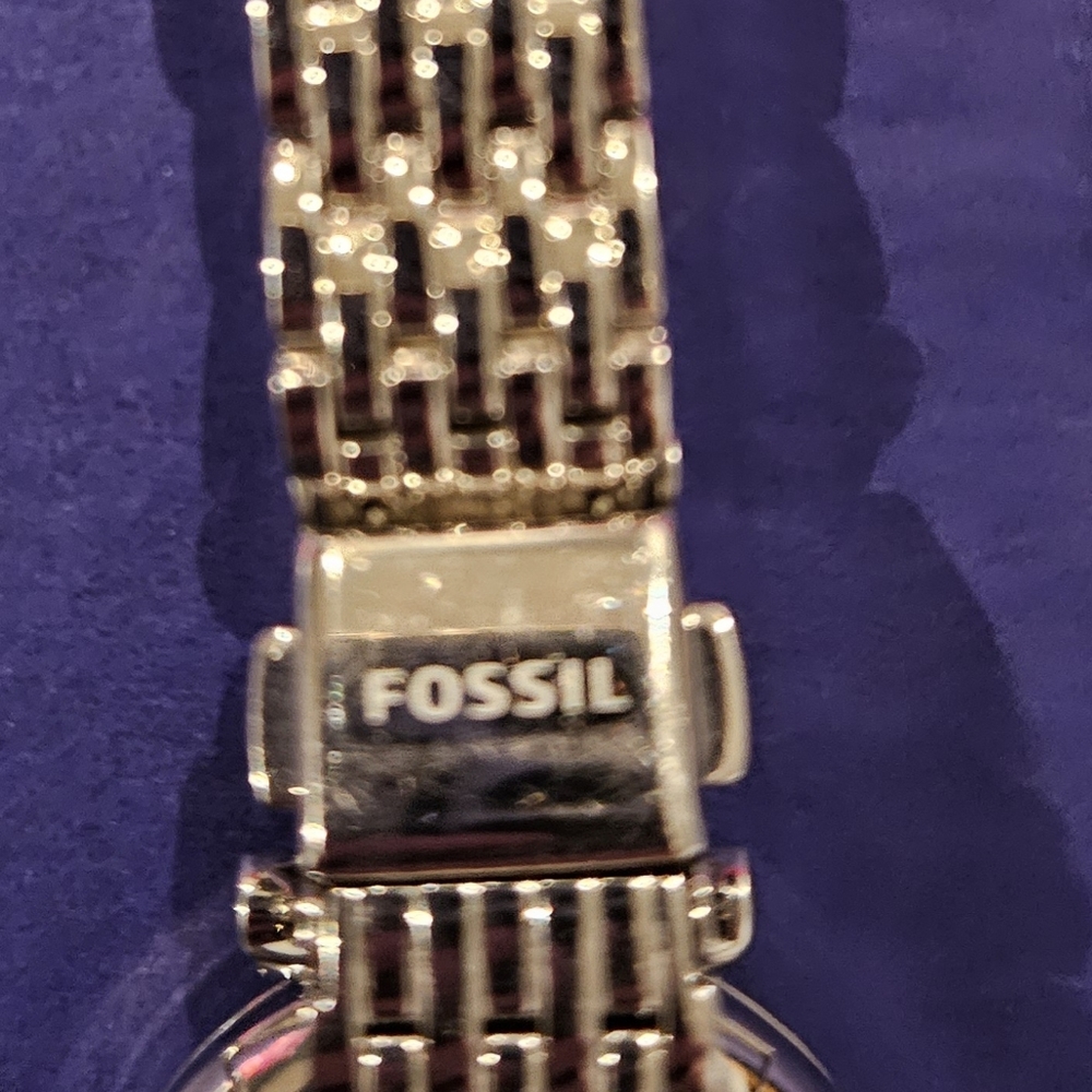 Fossil Carlie Watch - image 4